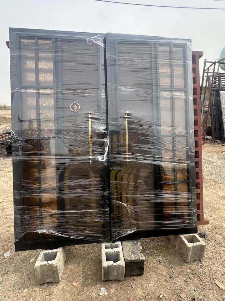 شنو رايكم بهذا الكلاسك سعره حلو شغل درجه اولا
عنواني بصره القرنه
مع نقل وشد
***********
