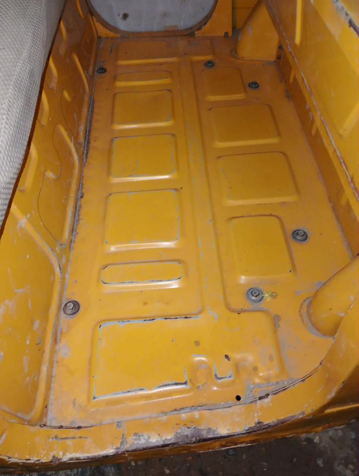 سلام عليكم شباب تكتك البيع تكتك كله بلادي مكاني بغداد جديده مديل 20 شهر 10 مرقمه بسمي تحويل سعر 5300 شباب رحان الميشتري لا يخابر ***********
