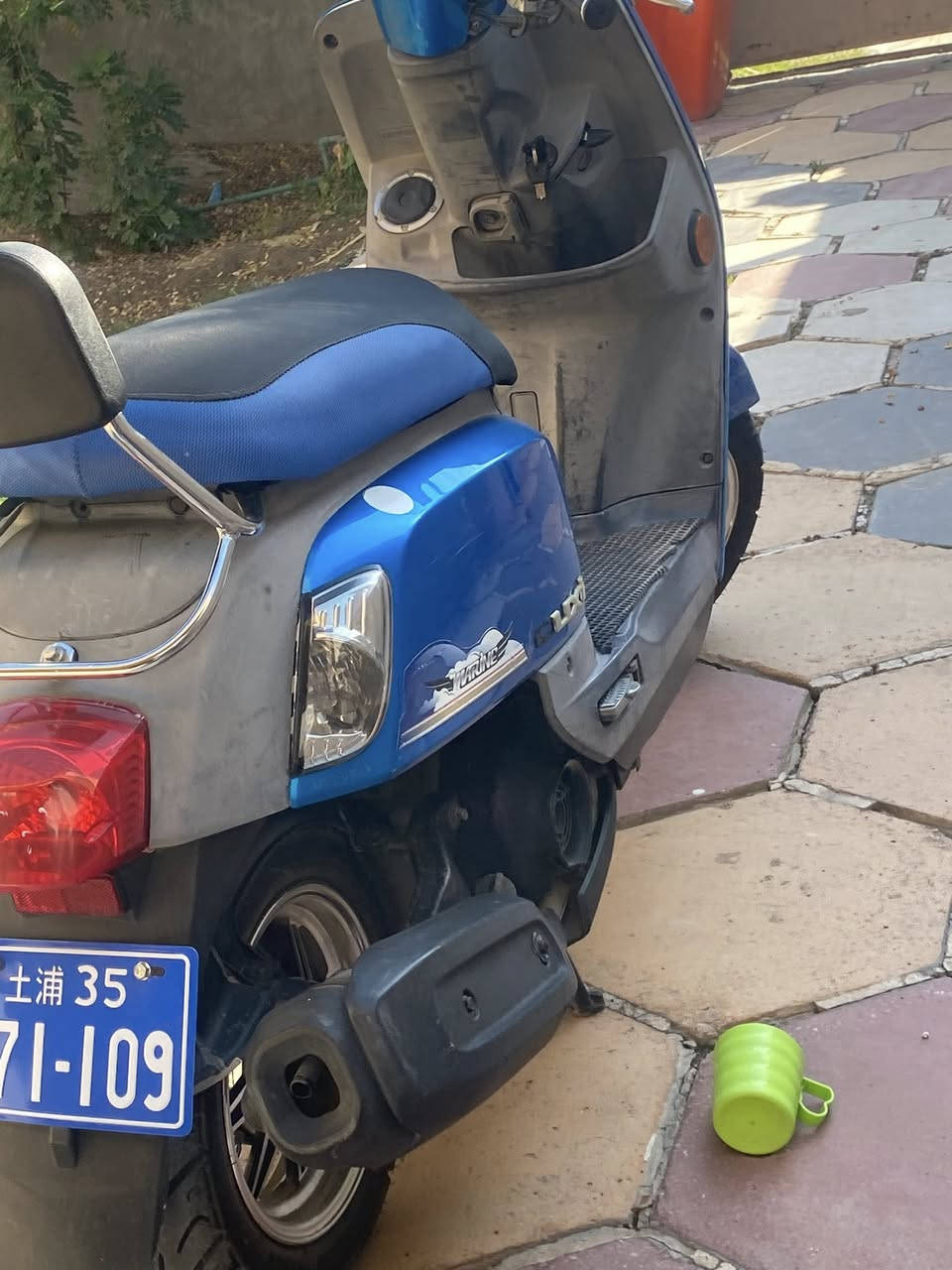 سلام عليكم بوليسي مسطرة الدراجه جديده بالجيس ومكفولة كله بيه الدراجه دبل خلفي رياضي وبيه وياله رياضيه وبيه تجوه خلفيه  الدراجه مكفولة ومابيه برغي مفتوح 

السعر خاص 
مكاني سدة الهندية 
***********
