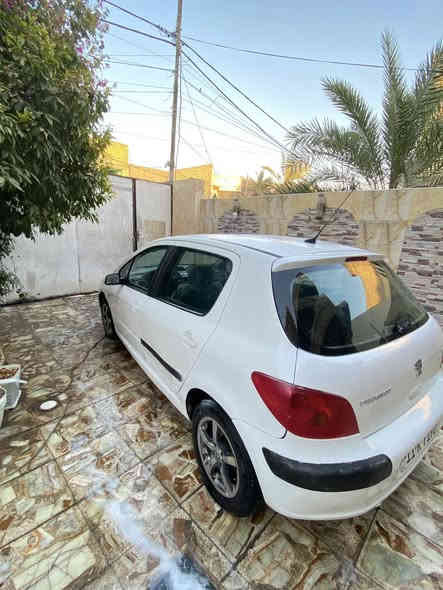 بيجو 307 موديل 2005 صبغ عام اثر جراد لا كلبه ولا ضربه قويه كير مكينه كفاله لاتنقيص ولا تبخير تبريد حلو سنويه 2029 بأسمي سنتر لوك دوشمه جديده 
السعر $ 42 وبيه مجال بسيط للطيبين 
للاستفسار ***********
