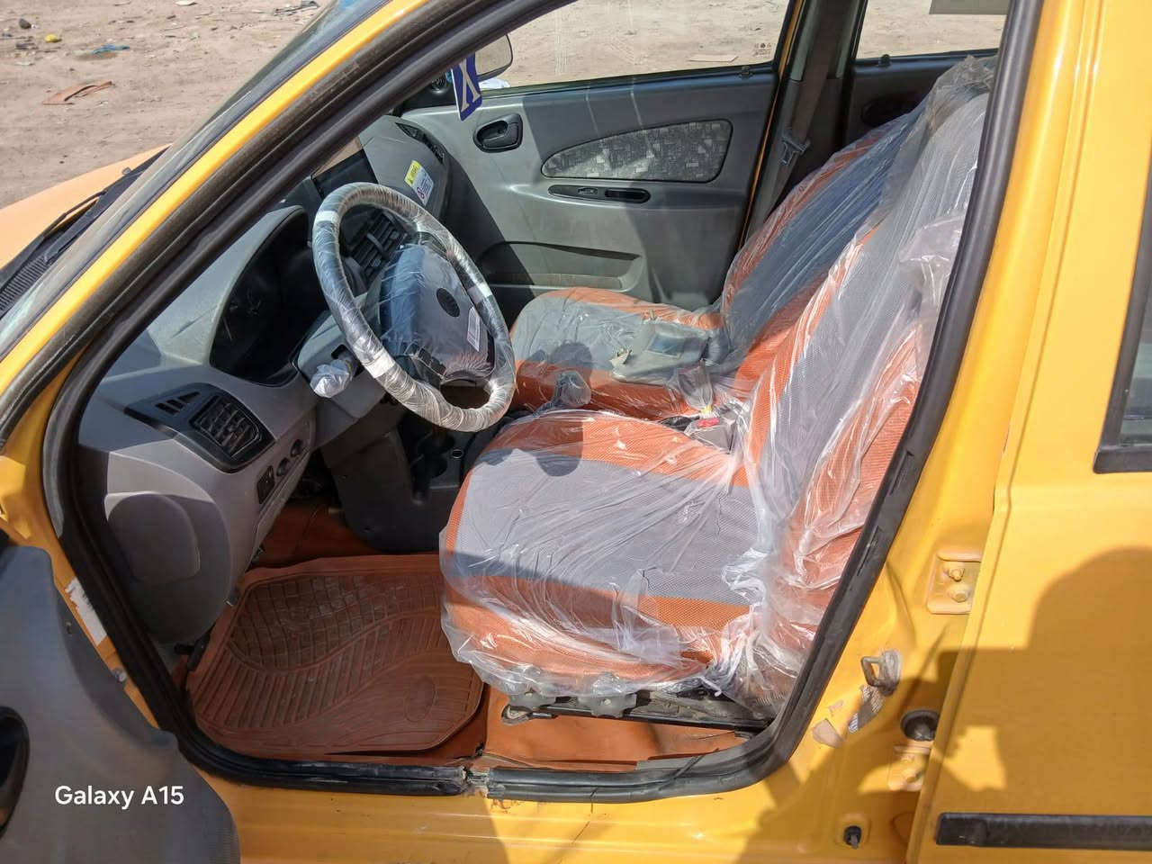 للبيع طيبه موديل 15 سعر 35 وبيها مجال مابيها اي نقص فقط تبريد نقص غاز حادثها طخه بلبنيد وشويه طخه بلحاملغ الخلفي 
سياره جديده تحويل ثاني يوم للاستفسار اتصل عل رقم ***********
