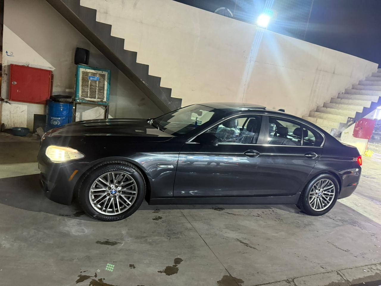 السلام عليكم ورحمه الله و بركاته
سيارة bmw f10 535 2011 توين تيربو ، اللون اسود كذابي ، سيارة كلش جديدة .


**إذا كنت صاحب هذا الإعلان وتريد حذفه لأي سبب، رجاءا أرسل رسالة إلى الدعم الفني**