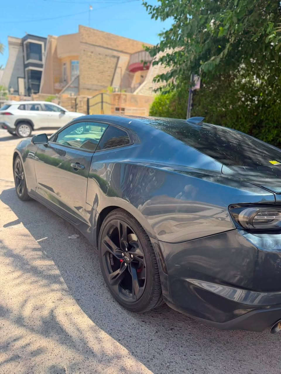 السلام عليكم
كمارو

فول 

RS

2023،

حادث بنيد فقط 

رقم بغداد 

تحويل مباشر 

للاستفسار مراسله واتساب 

او الانصال ***********
