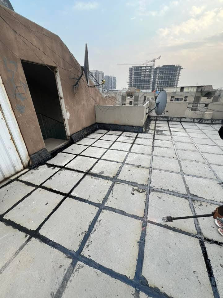 عمل ماسك لمنع دخول المطر الشقه ***********
