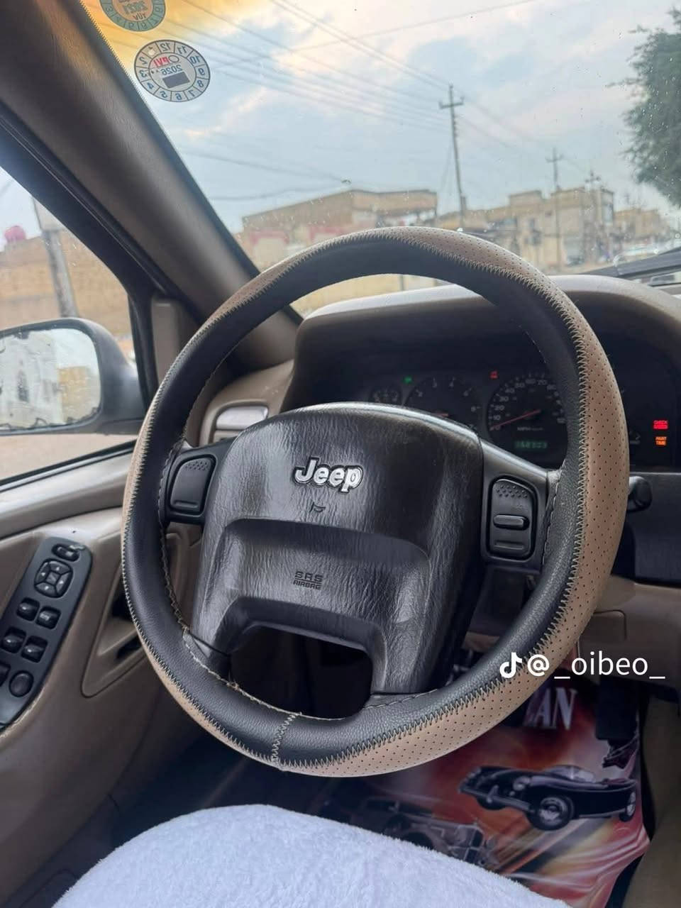 سلام عليكم  أعادت النشر بسبب الوعود الكاذبه جيب كراند شيروكي موديل 2001مكفوله السياره من كافه الاوصوليات رقم شمالي دهوك رقم انكليزي والسياره بسم ولد بل ناصريه ثاني يوم التحويل سنويه جديده ل 2030السياره بلاديه على وضع الشركة جاهزه من كلشي كير حداديه مكينته بلاديه تبريد اجدد من الصوره ريمونت سنتر لوك شغال مكان السياره بغداد البياع  السعر 80ورقه بيها مجال بسيط رجاءآ الموالشراي لا يتصل ***********
