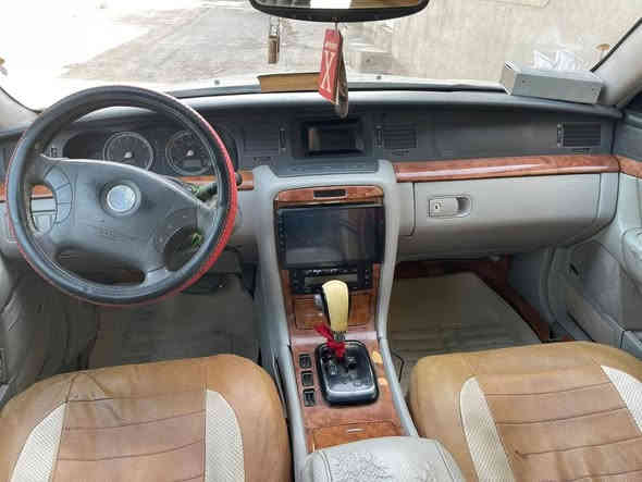 السلام عيلكم كيا امانتي ٢٠٠٥ كير ومكينة افلون مكفولات سيارة بسمي رقم بغداد مميز السنوية لحد ٢٠٣٠ تبريد عاطل السعر ٥٣ وبية مجال بسيط مكان بغداد مجمع بسماية *********** واتساب
