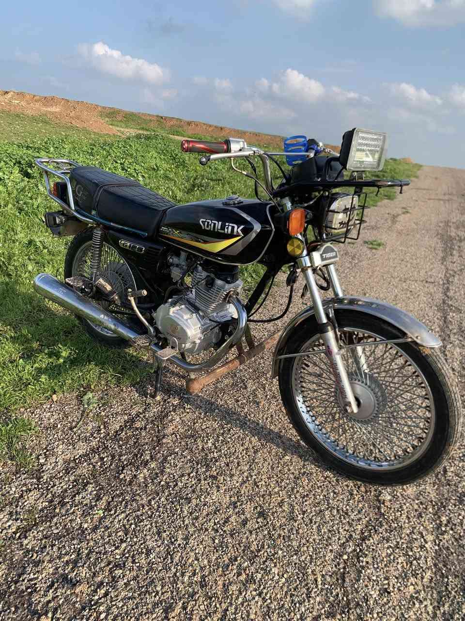 اسلام عليكم تايكر 2023 منفيس شرط صبانه ما طاخو مراوس حسب القناعه من ٢٠ ابو درع الى ٢٤
تايكر 2023 شرط ما مفتوح جهازه كهربايات دبلات جهازه تواصل خاص او عل رقم ***********
