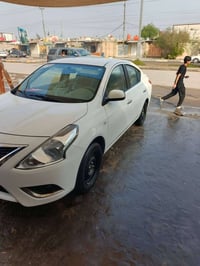 نيسان هندي 2024 كفاله عامه جديده  ماشيه 6000  بليته الزركه   السعر130 ...