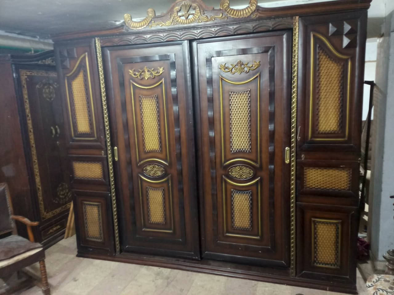 غرفة نوم عموله اتنين ضلفه جرار واتنين بنز 
مطلوب 12 الف
للاستفسار 01229775183


**إذا كنت صاحب هذا الإعلان وتريد حذفه لأي سبب، رجاءا أرسل رسالة إلى الدعم الفني**