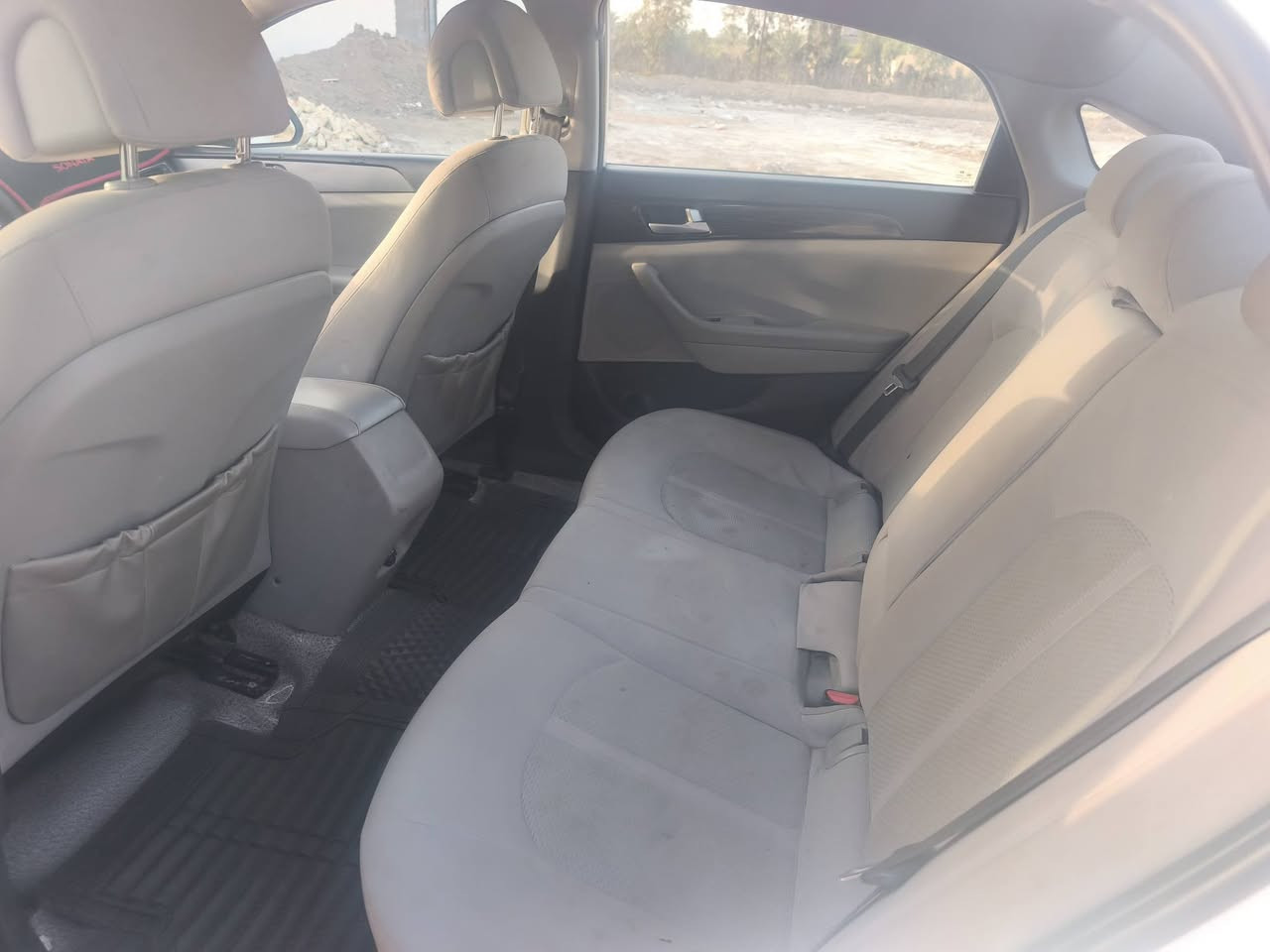 سوناتا مديل 2016 وارد امريكي
 حادثه واضح بالسونار ما عندي صور الحادث 
مكفوله من شاصي ودواخل 
رقم سلمانيه بسمي هزه وسنويه جديدة
سيارة جاهزه وجديده من كلشي تراي جديد 
السعر 102 وبيه مجال للشراي 
مكاني بابل ***********
