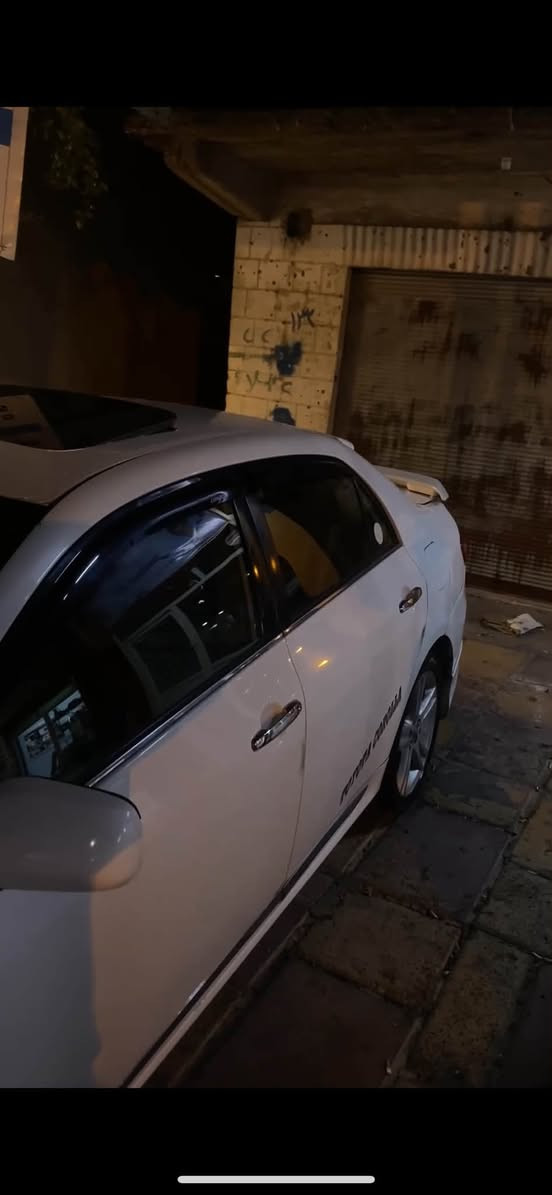 شوێن شەقلاوە تۆیۆتا کرۆلا ٢٠٠٩ کامل کرایتە ٢٠١٣ ٢ پارچەو سەرە بۆنیتی ئێرباگ سوکان و دەشبول تەقیوە سبوخە رەقەم نوێیە سەنەوی تا ٢٠٣٠ نوێیە فول فول مواسەفاتە تەبرید لەمس و سەقف سلایت ٤ جام کارەبا کوشین جلد و سونکان ئەڤەلۆن و ڤۆلیۆم شاشە ئایپاد ویل ١٧ هتد……. سعر ١٠٠ و مەجالی تێ دایە رەقەم *********** ..***********

