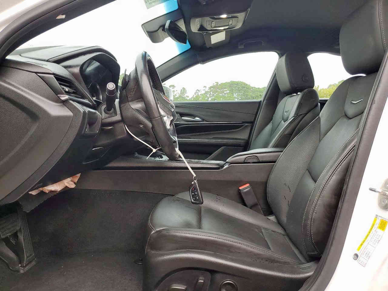 كاديلاك ct4 PREMIUM LUXURY2024
السيارة شراء جديد موعد الوصل 23/12
حادثها موضح بالصور
تعمل وتسير ماشيه 33
محرك 2000 تيربو 
كير 8 سرعات 
فول مواصفات ما عدا الفتحه 
تحكم ستيرن 
مثبت سرعه 
رادار امامي خلفي 
كامره اماميه خلفيه 
اوتو ستوب 
اوتو هولب 
كشنات كهربائيه خزن 
سايد بريك كهربائي 
وبعد هواي مواصفات 
واصل ميناء ام قصر بدون تصليح وكمرك على وضعها 
سعر 97  تستلم بالميناء 

***********
***********
