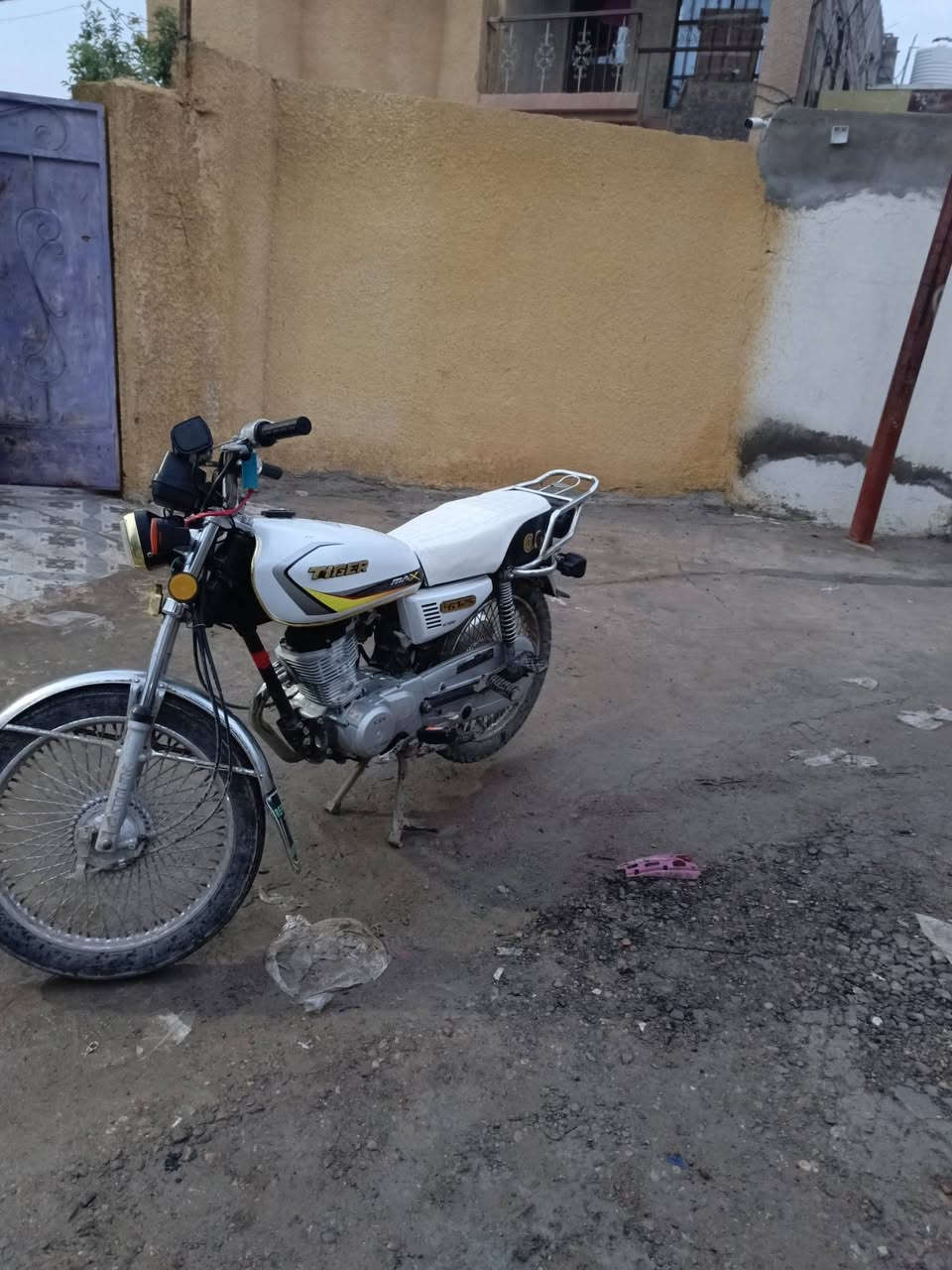 تايكر 21 دراجه خير من الله بس الدبلات الامامي عوج ‏‪***********‬‏
