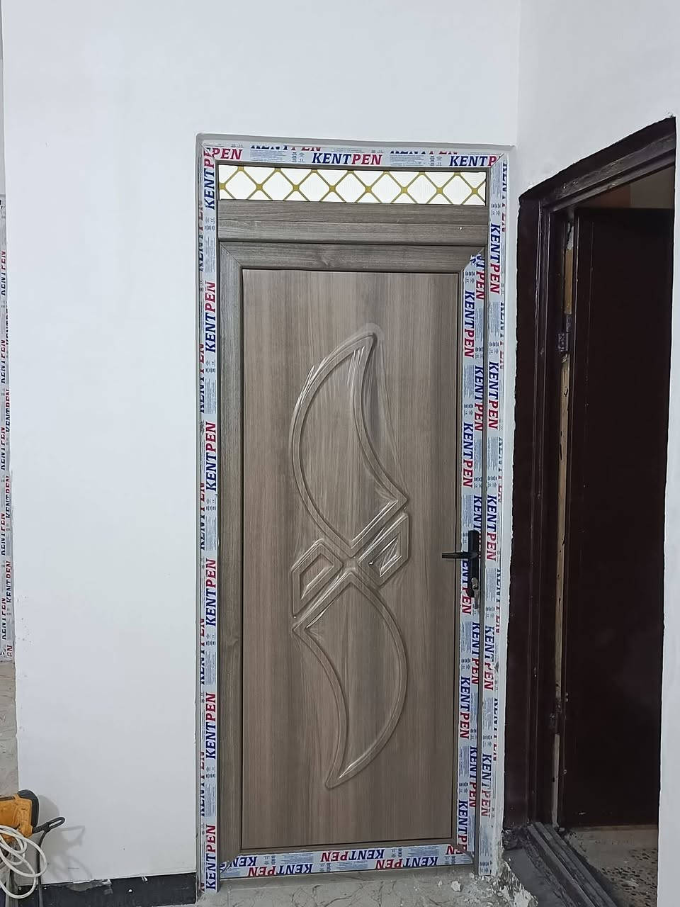 الاستفسار ***********
