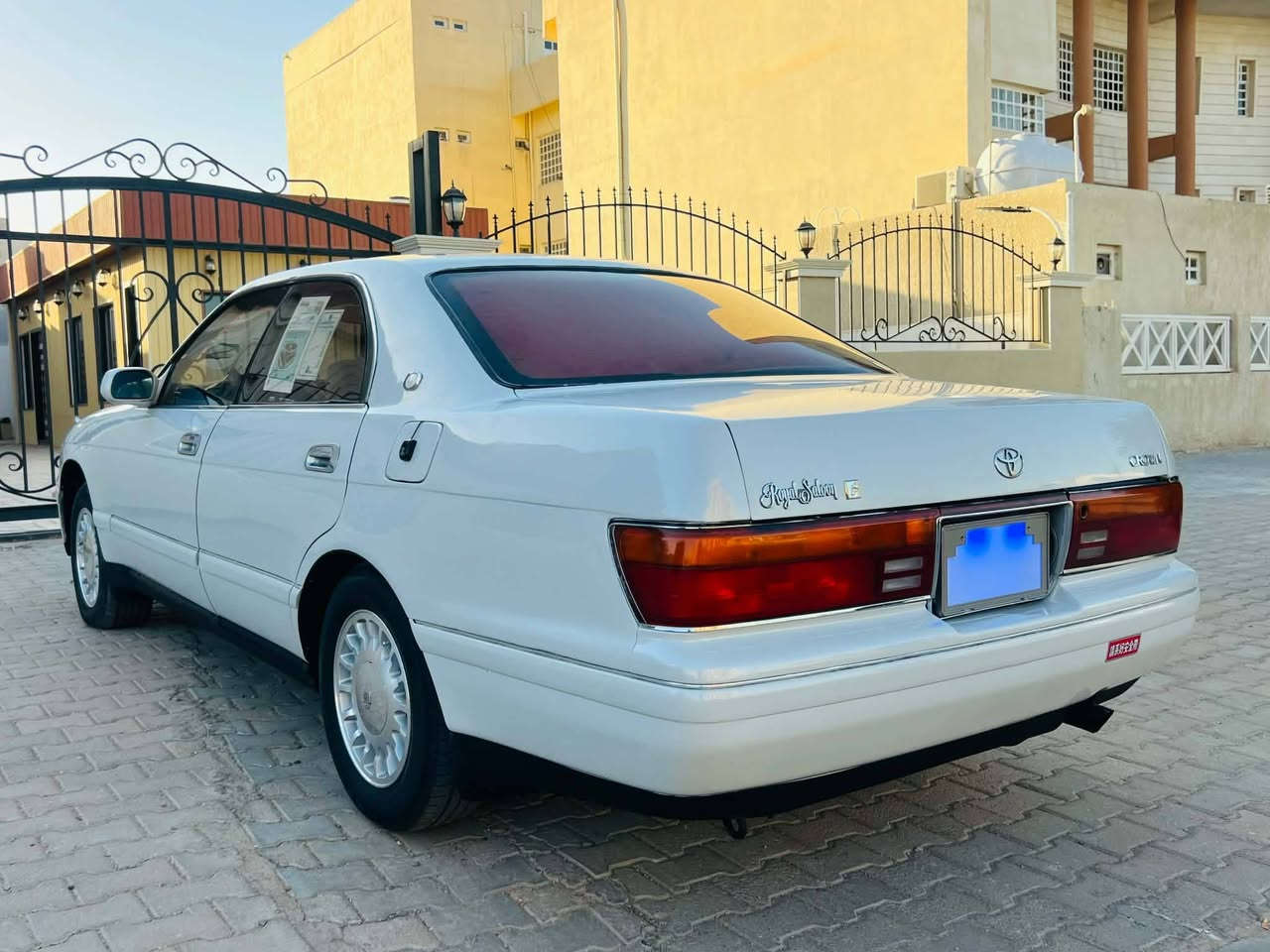 السلام عليكم بطه منفصل للبيع رقم الانبار موديل1994 سياره كفاله عامه من الكصه ونقل جثه ولعيب شرعي ولصوليات سياره جاهزه مجهزه من حداديه تخم تاير كهربائيات كير ومكينه 2500 ديلكو غرفه جديده العنوان كربلاء السعر 55 وبيها مجال للشراي للاستفسار على الرقم ***********
