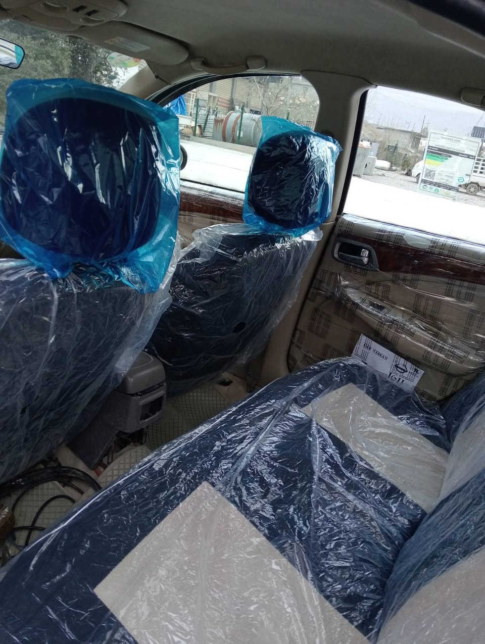 بسم الله الرحمن الرحيم ,,,,,,
نیسان سەنی 2007 یابانی  ساخ 
مەنەفێست وو کتاب مەزایدە 
ناو زەرد جام کارەبای 
تەبرید ساردوو گەرم 
 جوار تایە نوێ 
توندو تۆڵە یەک دینار مەسرەفی نیە 
گێرو مەکینە بەشەرت 
کەمەک سبوخی هەیە 
بێ ڵێدران   یەک روبح مەسرەفی نیە  سحری 47 کەمەک مجاڵ 
ژمارە   *********** زین 
*********** کۆڕەک
