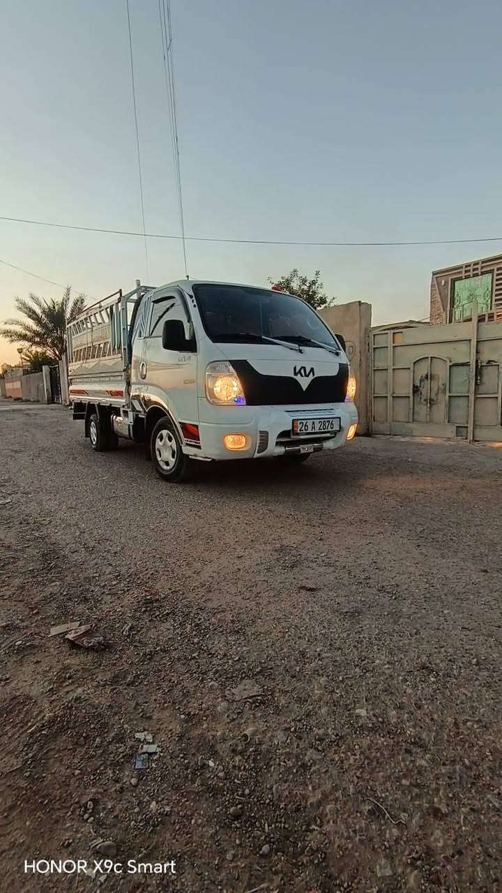 يالله    سلام عليكم لبيع كيه موديل 2009 رقم صلاح الدين  بسمي سنويه ال30 تحويل مباشر سياره بلاديه فقط  دوسات تكحيل مكينه كير شاصي رقم شاصي مكفول  كهربائية كلهة شغالة صدرامامي وخلفي جديد دوشمه جديده  سياره وضع شركه المكان اطراف التاجي لاتصال ***********
