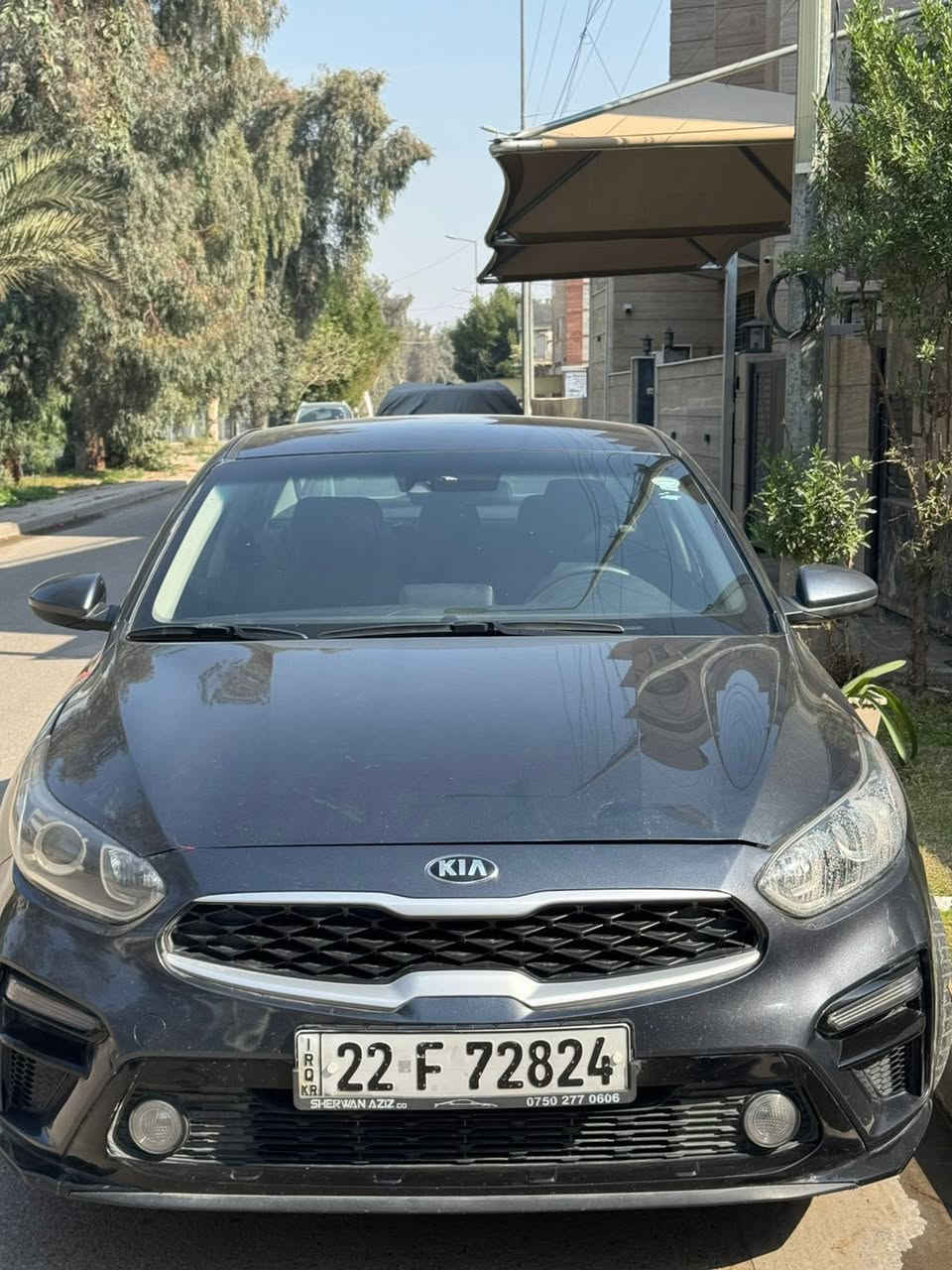 كيا فورتي 
لون نفطي 
موديل ٢٠٢١
وراد امريكا 
حادث صندوك 
محرك ٢٠٠٠ 
ماشية ٦٤،٠٠٠ ميل 
السعر ١٢٥ ورقة 
بيها تلحيضات خارجية بسيطة 
بيها مجال بسيط جدا 
مكان السيارة بغداد / الكرخ 
منصور
رقم صاحب السيارة
+964 780 800 0732


**إذا كنت صاحب هذا الإعلان وتريد حذفه لأي سبب، رجاءا أرسل رسالة إلى الدعم الفني**