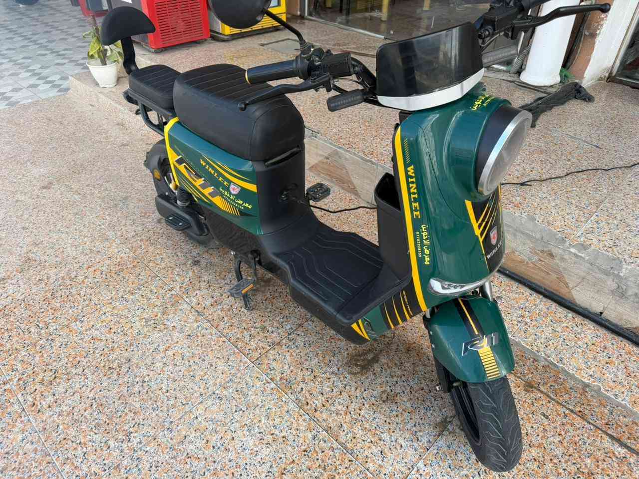 سلام عليكم
دراجه شحن R11  جديد نضافه ١٠٠ بل ١٠٠ كامله مكمله اي خلل ماكو ودراجه كلها شغاله واستخدام كلش بسيط ومده قليله 
تأخذها على الفحص شرط 
سعر ٦٠٠ ألف وبيها مجال 
الاستفسار ***********
عنوان بعقوبة فلكة الأمين
