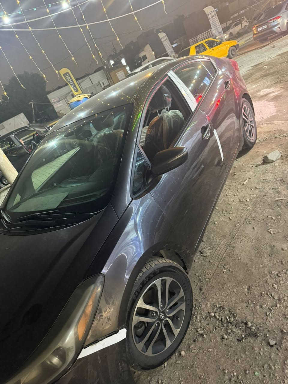 فورتي  مديل ١٧
تريد وكاله تريد تحويل موجود
١٠٩ السعر
رقم قديم سنويه ساقطة ١/١/٢٠٢٥
مواصفات عادية
 كفاله لغد شاصي ايرباكات
الحادث بابا السايق
الصبغ  باب السايق والخلفه والجاملغ الخلفي والبنيد ٤ قطع صبغ بسبب الجراد
ماشيه ٨٥
كفاله  كير مكينه لغود شواصي بدون ايرباكات
***********
بغداد السيدية
