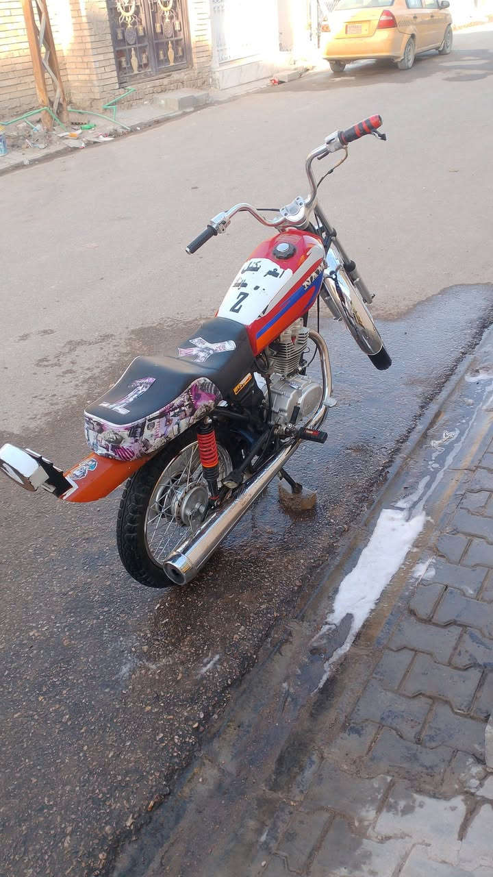 للبيع مكاني نجف *********** مديل اربعه وعشرين الدرجه اوراق اسكنر اكاتبك مكاتبت وكيل بل الخان 
سعري 500 الدرجه ع وضع البلاد برغي ما عايزه
