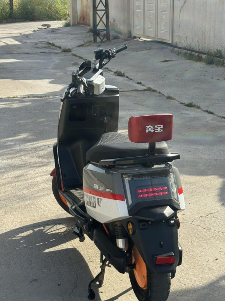 ماطور شحن للبيع
النوع: Benbao N8

بعدو جديد وبنضافتو

تايات جدد

شلعه انتقام

6بطاريات

ادفع سعر يعجبني ابيعك 
للتواصل وتساب
***********

