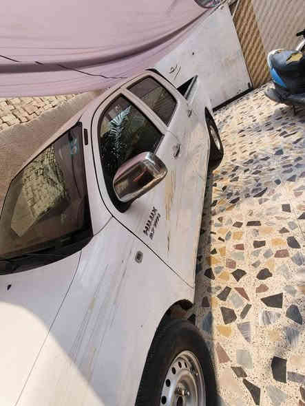 ‏تيوتا هايلوكس موديل 2007 شاصي 19كويتي رقم ميسان الإنكليزي باسمي تحويل ثاني يوم كير مكينه كله جديد حدادية جديدة تخم تاير تدفئة تبريد السيارة خير من الله جديدة مراوس بسيارة وارد امريكي للاستفسار الاتصال *********** عمارة
