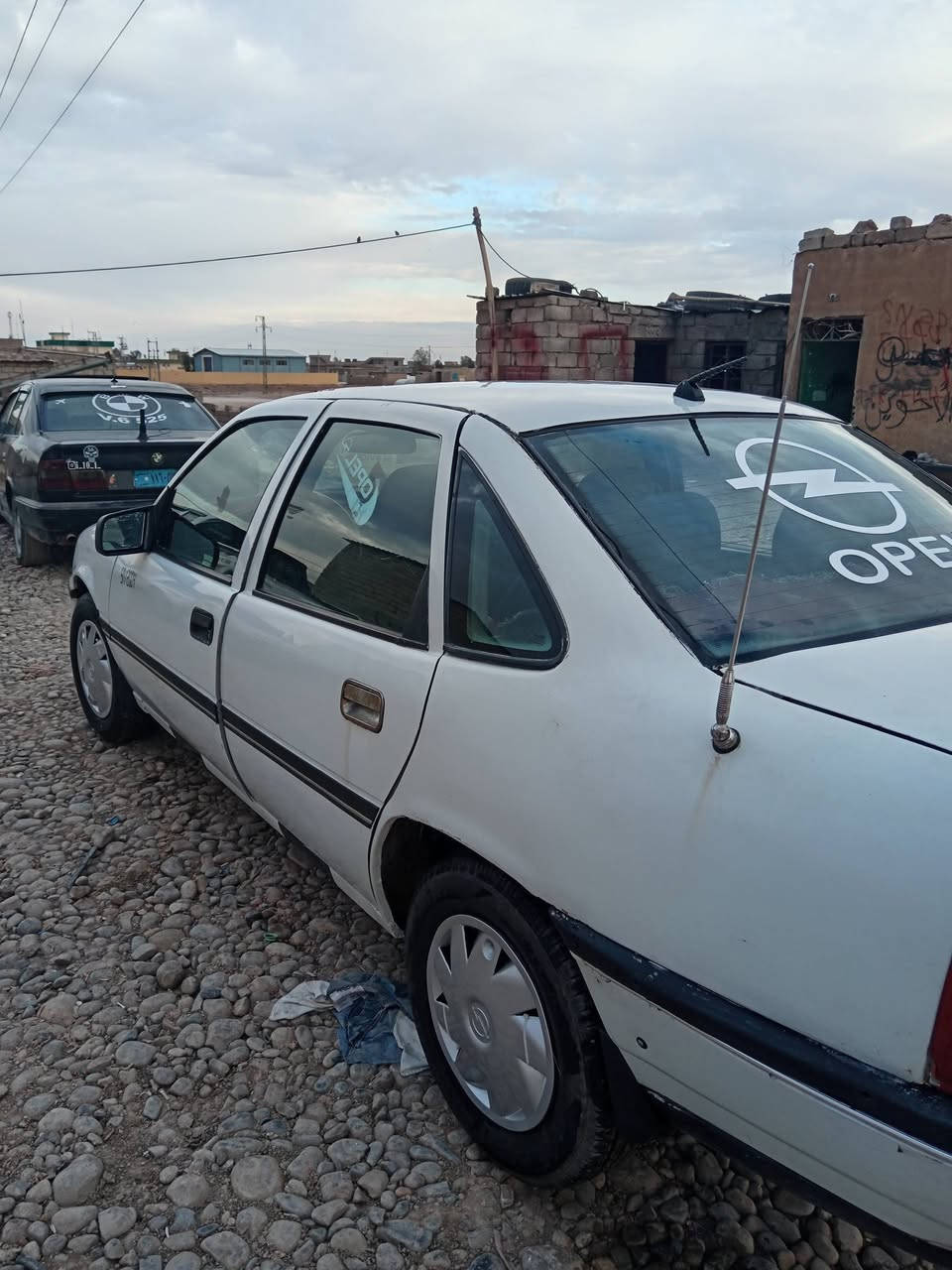 سلام عليكم سياره فكتره للبيع موديل 92 محرك 18 نظيف كير نظيف بيها مكانات معجون ب سقف أثر بلوك رقم نينوى دولي السعر 32 وبيها مجال مكان السياره تل عبطه الاتصال او المرسله ع الواتساب ***********
***********
