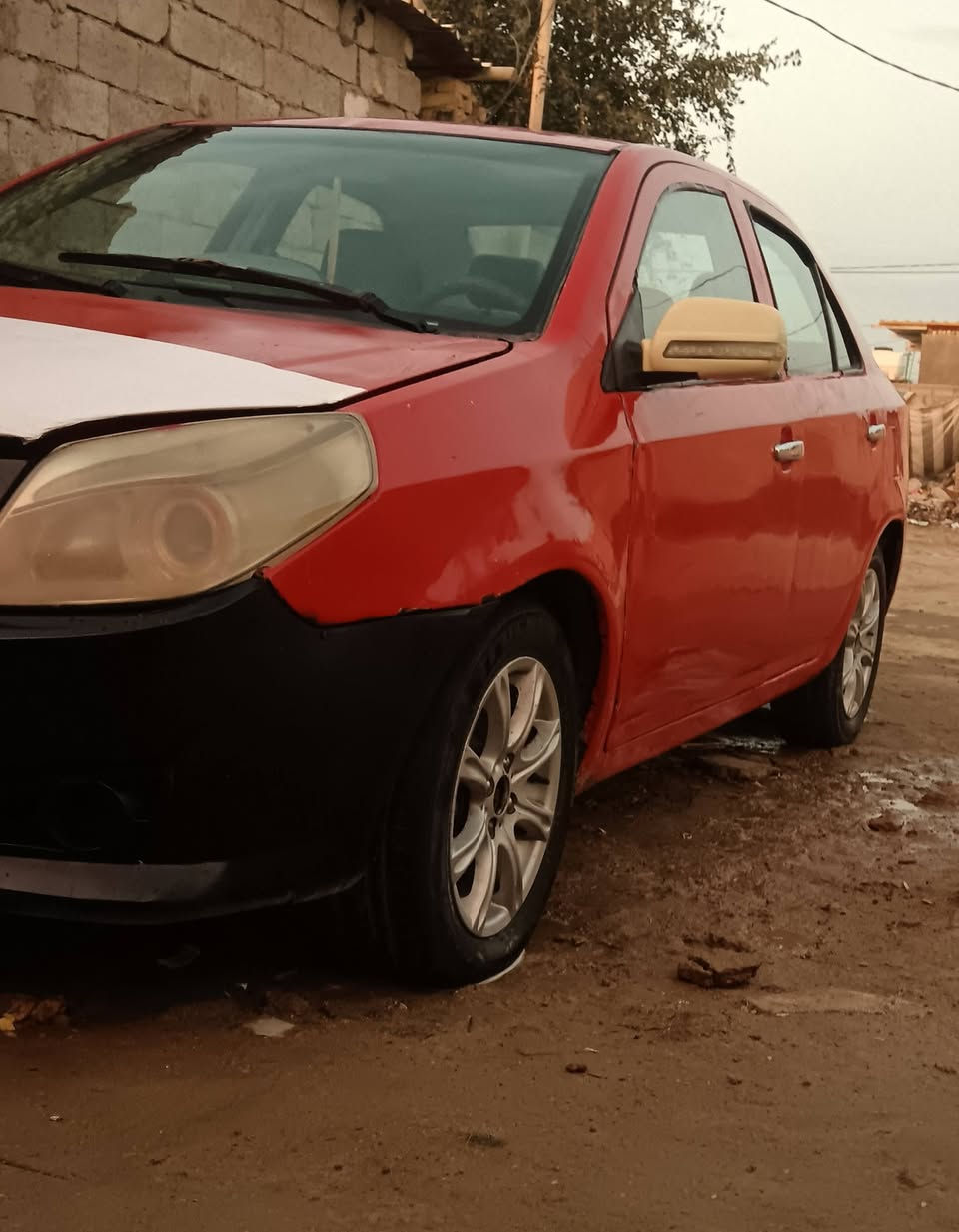 يالله البيع او مراوس  جيلي ام كي موديل12 رقم قادسيه سنوية ال2027 محرك كورله 1600 محرك وكير نضافه لا دخان ولا تنقيص حداديه جديده كهربيات كله شغاله كشر بيه خيسات بسيطه كلش مكاني الديوانية
 سعر 25 ***********
