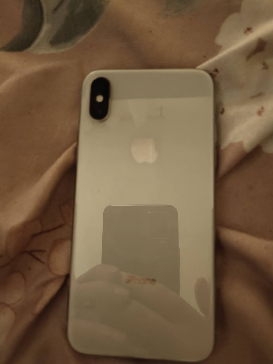 سلام عليكم ايفون اكس عادي مبدل شاشه بطاريه 100 ذاكره 256 جهاز نضيف سعره 125 مكاني  بغداد حي الجامعة وافق ادمن ***********
