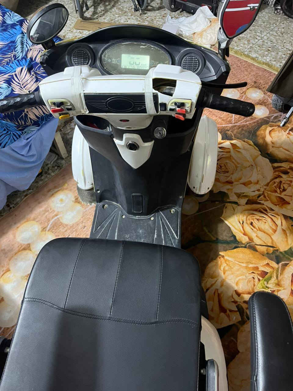 متاح سكوتر رباعي بطاريات جدد المكان بغداد سعر مناسب
***********
