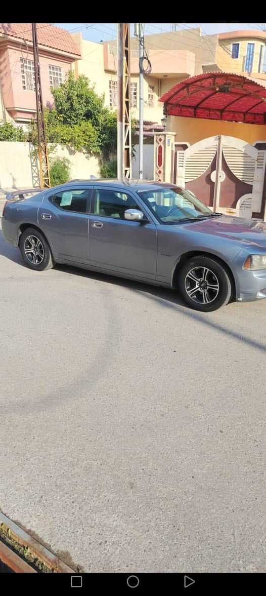 دوج جارجر
2007
محرك 2700
كلين مبيها صبغ 
كيرو ومحرك شرط 
تبريد ثلج
سياره مال بيت مناقصها برغي 
سياره بسمي شرط الوكاله والتحويل 
 السعر 105 وبيها مجال بسيط 
***********
***********
