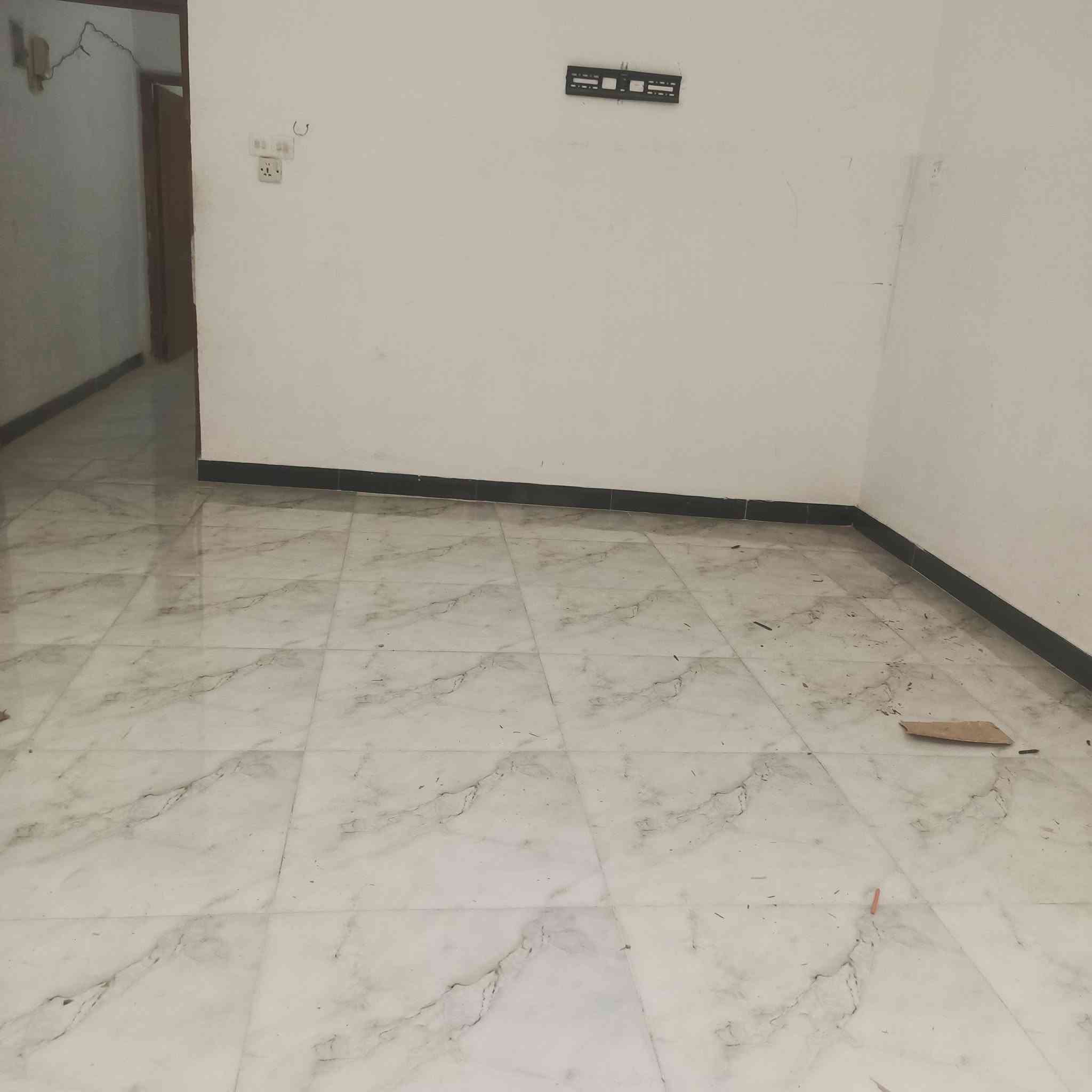 مشتمل للايجار طابق ثاني العنوان كوت حي الجهاد زويرجات جمعيه قرب مدرسه الطيبات القديمه الاستفسار ***********
