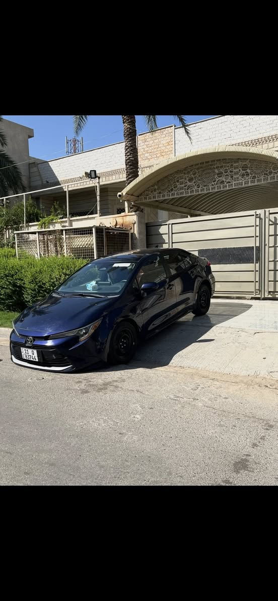 سلام عليكم 
كورلا 2023 امريكي 
سياره متوقين 
ماشيه 41 
سياره محرك 2000
حادثهة الي بالصوره واضح 
سياره جاهزه كلشي مناقصهة 
للبيع او المراوس 
البيع 155 وبيهة مجال للاستفسار الرقم ***********
مكان بغداد المشتل
