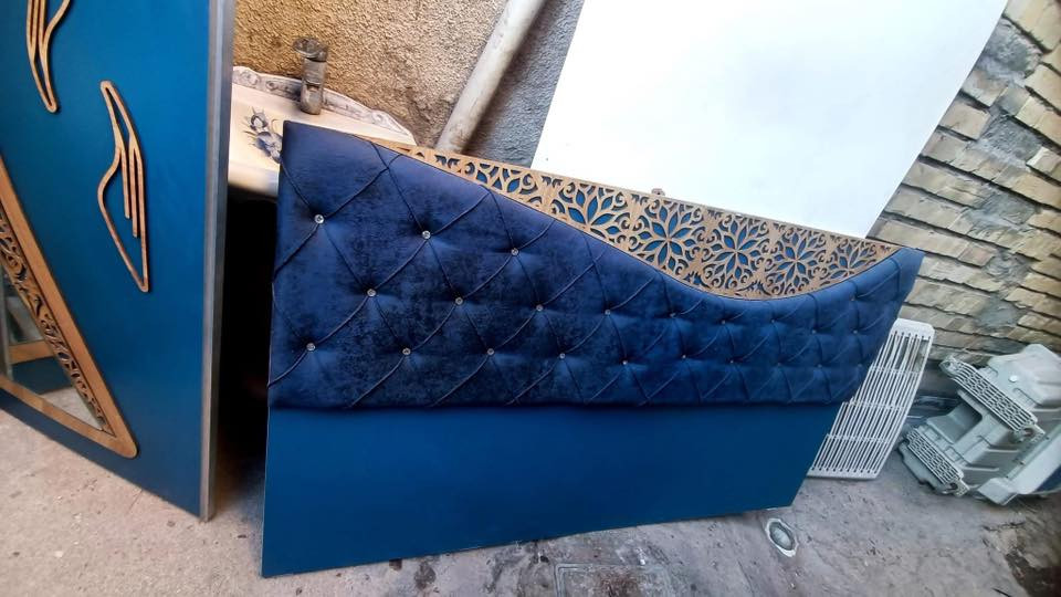 يارزاق غرفة تركية بهاذ الشكل يرادلها ترتيب بسيط ب١٠٠ وبيها مجال عنوانها بالحرية مستعجل بالبيع تواصل واتساب ***********
