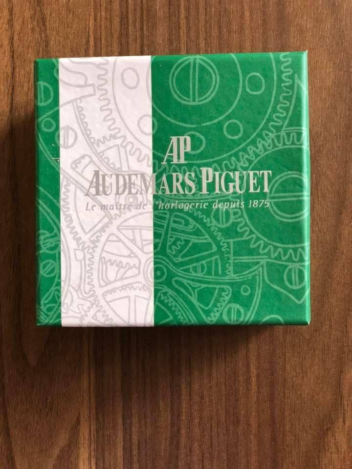 ساعه royal للبيع  

متلبستش ولا مره 

مطلعتش من العلبه اصلا 

للاستفسار واتساب 

01015525567


**إذا كنت صاحب هذا الإعلان وتريد حذفه لأي سبب، رجاءا أرسل رسالة إلى الدعم الفني**