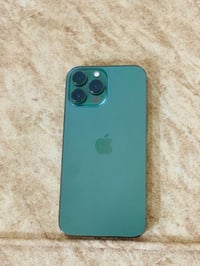 13برو ماكس امريكي بطارية 89 الجهاز لا مفتوح ولا داخل صيانة بدون اي ظرب...