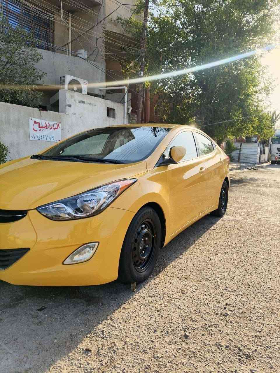 السلام عليكم
النترا 2013 للبيع گير ومحرك خير من الله منضومه غاز تدفئه وتبريد تخم تاير صبغه اولى حادثها قبق جنطه ومصلح نفسه رقم السيارة ديالى انگليزي جديد مكان السياره بغداد السعر 96$ وبيها مجال 
للاستفسار *********** 
غير متواجد على الفيس
