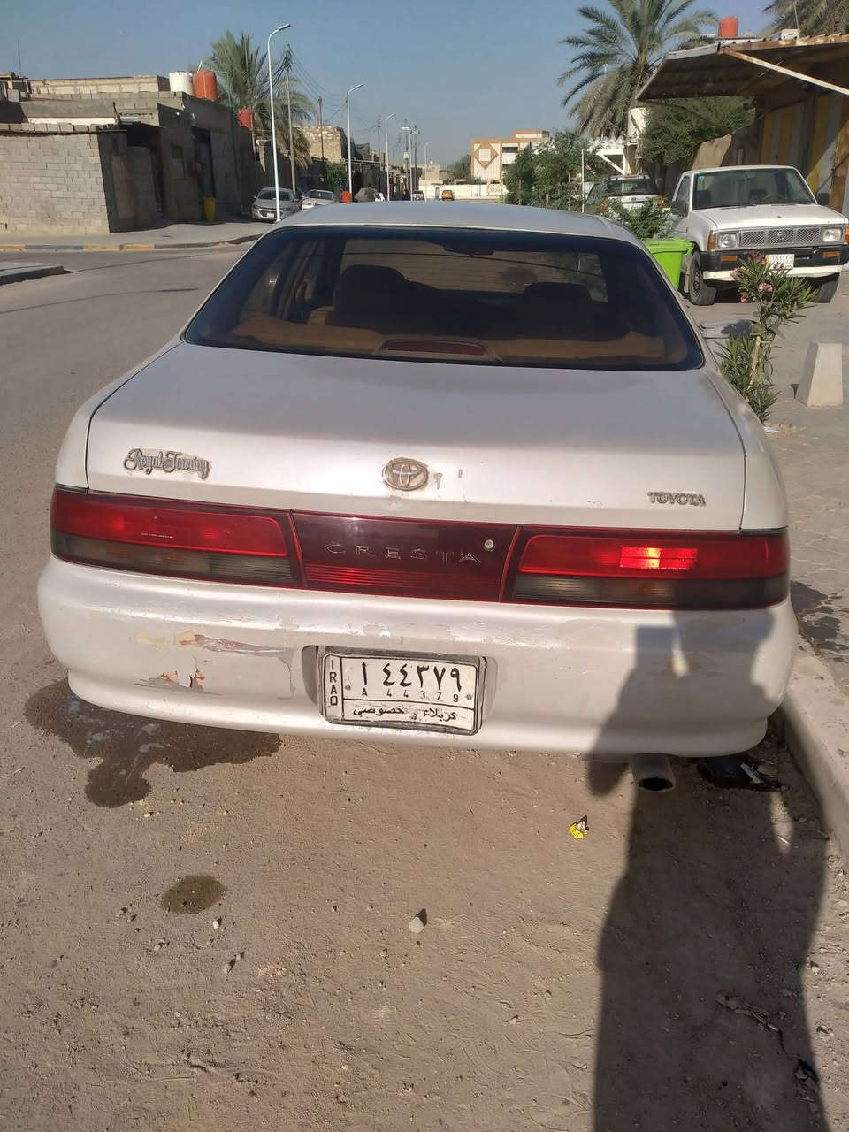 كرستة نفخ للبيع بأسم الوالد توفة قبل ستة اشهر  اخي عندة وكالة عامة بيها واذا ماتصير  عندنا قسام شرعي  وماعدنا قاصرين اسوي وكالة بأسمي وانا احول للشراي  رجاء اقروا المنشور عدل انا رجل موظف وماعندي خبرة كبيرة بالسيارات فقط اسوق  السيارة الي اعرفة بيها محرك لاينقص ولايبخر   ٢٥٠٠ كير الوالد قبل لايتوفة  شدلها كير وحدادية شدلها جديدة طبلات راس الثور ولقم ولوي راس الثور اشوية صارت اعلى ودبلات جدد بيها صوت مرات يجي يروح بالباور بس من تمشي عدل مو من تلوف الحجي ماخذها مكفولة  من الكصة والنقل  تايرات اثلاثة جدد والرابع جديد بس اقدم من الثلاثة  البدي بي معجون وصبغ  سقتها مرات اول ماتحرك بيها عتة مااعرف شنو  السيارة تجي وتفحص وتتأكد بعدها اكتب عليك كوم حديد لان انا مو بياع شراي واضوج من سوالف المعارض حتى مامنزلها استلم فلوسها منا بعد ما تفحص وتتأكد ونتكاتب واوديهن للورثة لان ذمة السيارة رقمها كربلاء مشروع وطني الحجي الله يرحمه من اشتراها حولها بالبصرة  سعرها ٤٨ 
العنوان الزبير الجاهزة مجاور جامع المحسن  وهذا رقمي ***********
