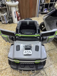 سيارة أطفال • ٤ موتورات • تحمل ٦٠كجم