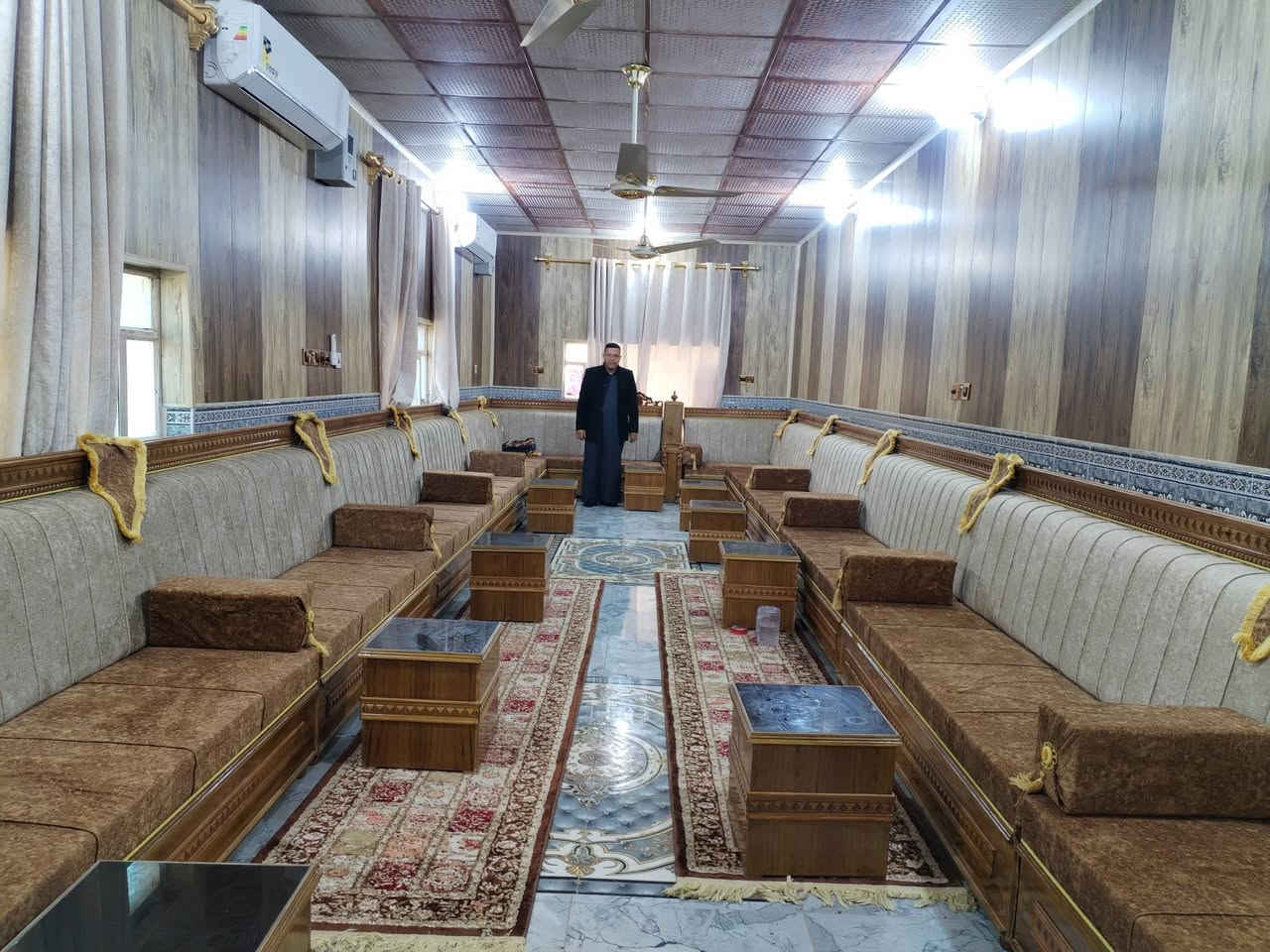 اللهم صل على محمد وآل محمد بفضل الله تعالى هذ العمل تسكام درجه اول الصاج وآلزان الروماني المصري الموديل المغربي من اجواد انواع الاسفنج هاي اكستره ومن اجواد الاقمشة التركي ضمان 10 سنوات إلى مضيف الخال ابو ستار جابر فزيع الخزعلي مضيف العامر بأهله ان شاء الله تلفون *********** واتساب.    العنوان الديوانية الحمزه قرب جامع الحاج حياوي مقابل مشتل جميل ابو فهد نعمل كافة الموديلات الصاج وآلزان الروماني المصري والمودرين @إشارة
