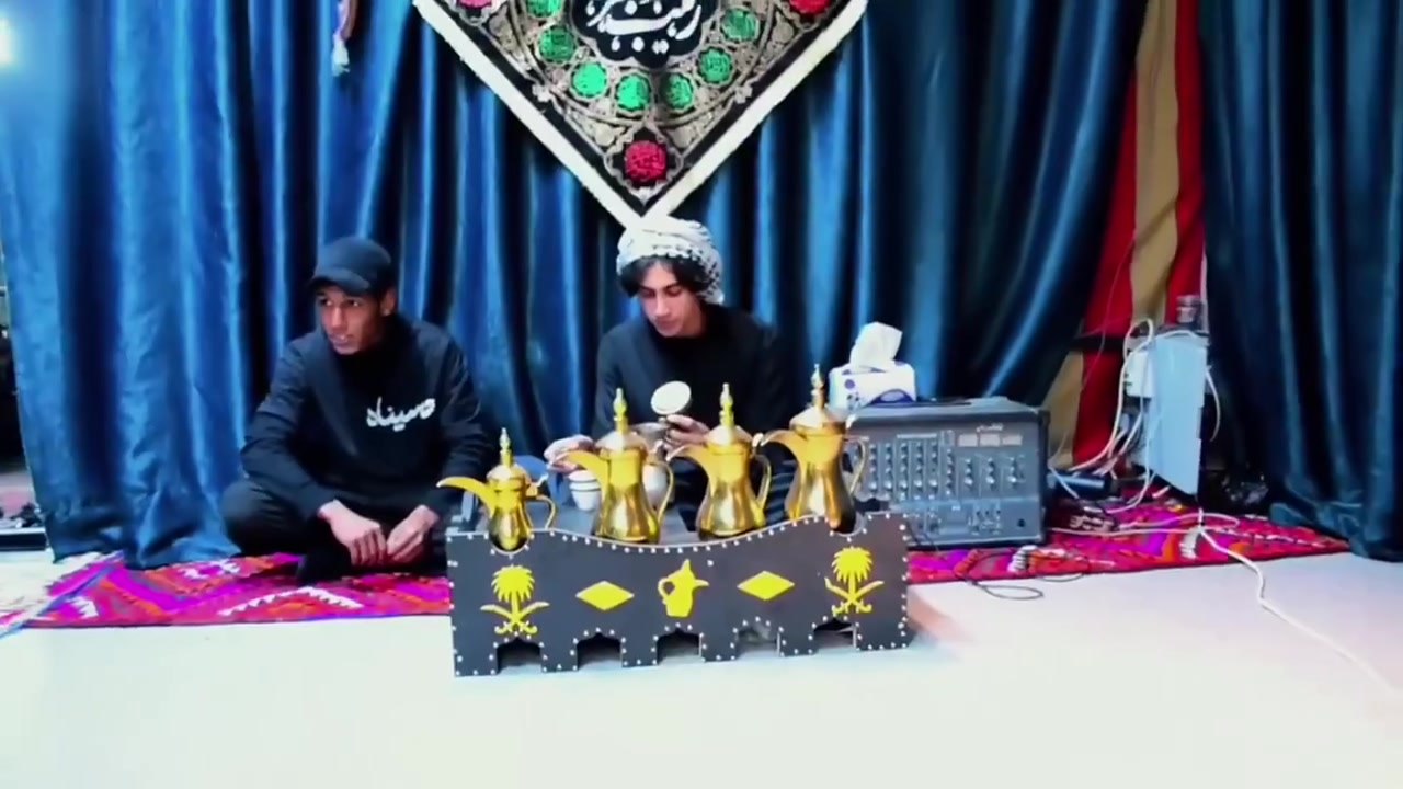 السلام عليكم ورحمة الله وبركاته 

خيمه للبيع تفاصيل
الارتفاع 3
الطول 8
العرض 4
حديد شخاط انج ونص تجميع
للتفاصيل اكثر 
***********
السعر خاص 
الي مو شراي رجاءً لا يتعبنه وياهه..
