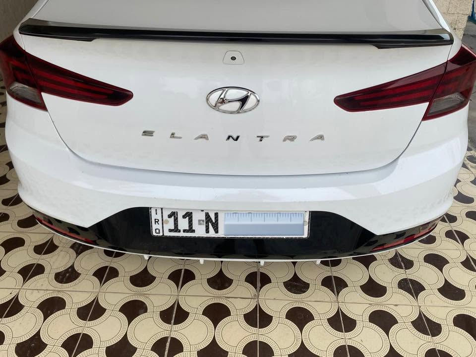 الانترا 2020 امريكي للبيع 
ممشى 100 قابل للزياده 
تبريد 
لايت زينون
رادار تحيد مسار 
نقاط عمياء بالمرايه
كاميرا خلفيه حساس
سياقة ذاتيه 
داخل جلد
جاهزه السياره 

حادثها بأمريكا بجاملغ مصلح نفسه بنيد مبدل 
صور حادث مرفقه بالمنشور 

تواصل ***********
بي واتساب
