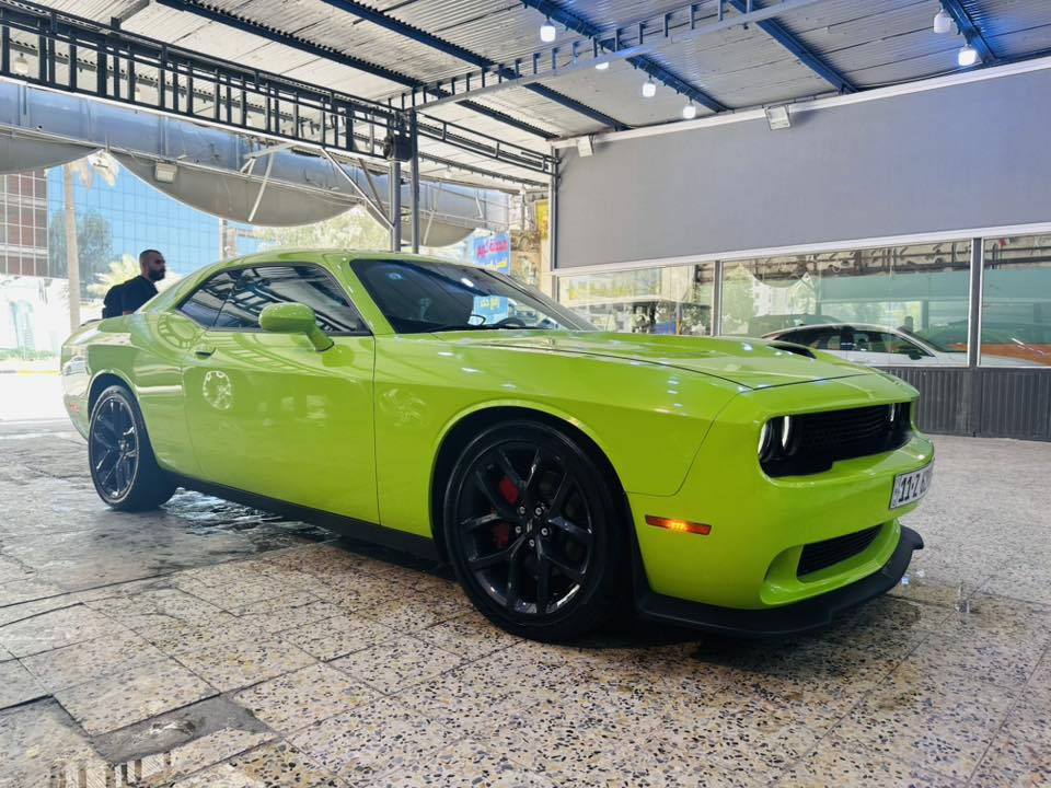 سلام عليكم للبيع او مراوس
جالنجر 23 GT النداء الاخير 

ماشية١١ ميل 

الحادث جاملغ بنيد بدون لغد شاصي 

مكفول باقي اجزاء سياره داخل خارج 

مواصفات GT 

دخول جديد ومرقم كامل 

عليهه شوته KN بلادي 

ودبلات SRT 

سعرهه ب٢٤٧ وبيهه مجال 

مكان السيارة الغدير ساحة ميسلون 

***********
