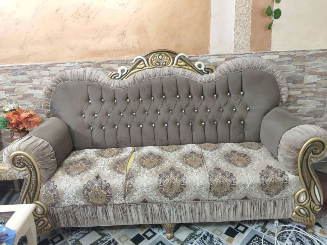 طخم ملكي نظيف جدا جدا السعر 600 وبي مجال 

العنوان حي اور الأولى قرب المدرسة الايرانيه


**إذا كنت صاحب هذا الإعلان وتريد حذفه لأي سبب، رجاءا أرسل رسالة إلى الدعم الفني**