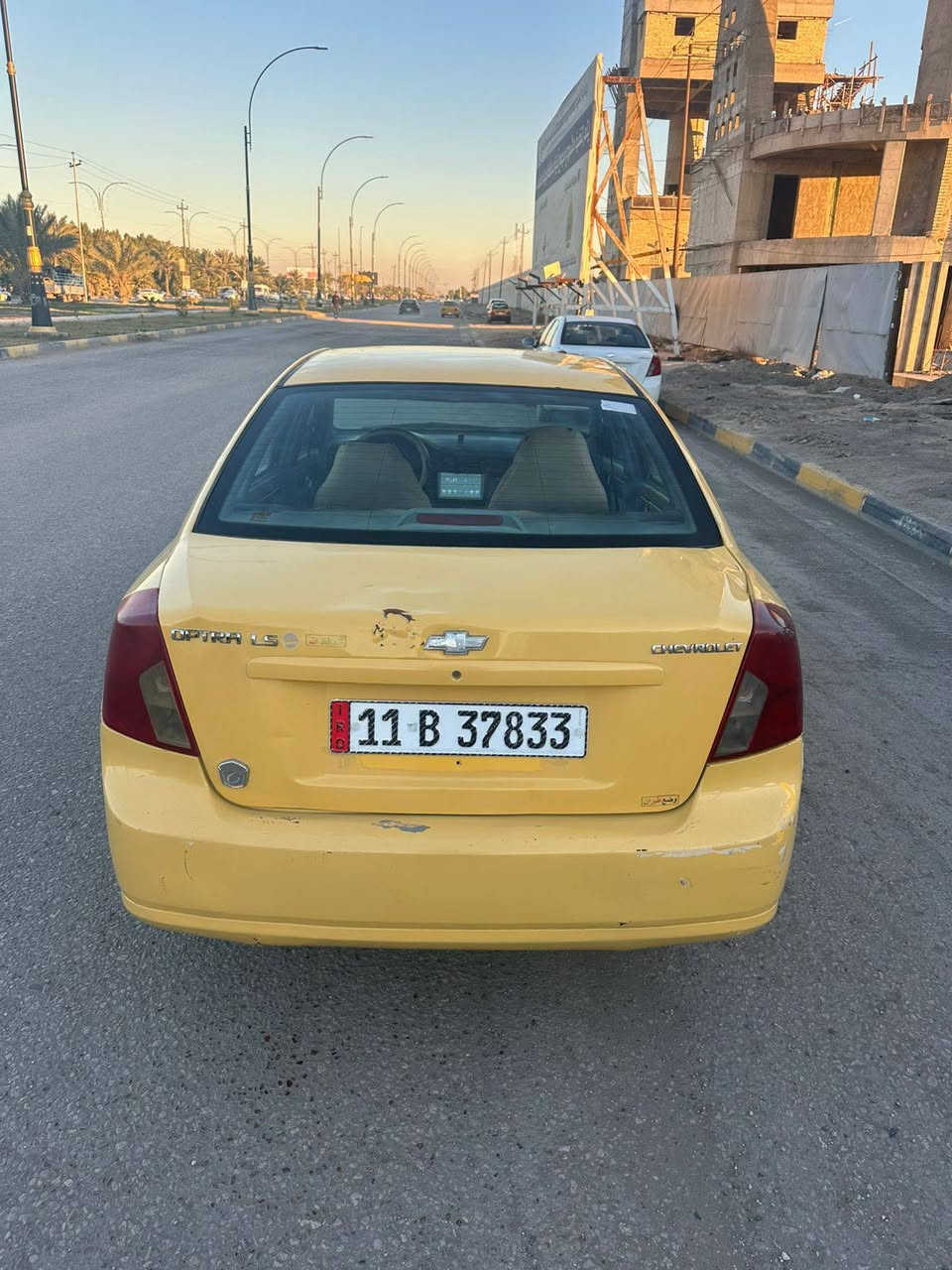 سلام عليكم اوبترا 2011 خليجي الشركه العام اصل اصفر مصبوغه عام وبيها طخطخات بدون ضربه قويه جاهزه مكينه كير حداديه تبريد تخم تاير رقم بغداد بسمي مصفره هيئه وغرامات مكاني كربلاء السعر 60 وبيها مجال قليل (***********)
