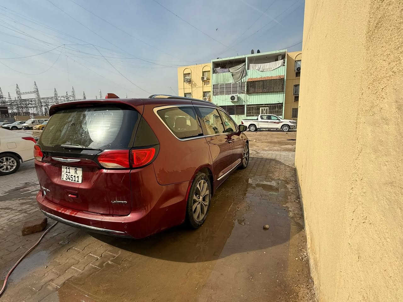 يالله
باسفيكا لمتدد فول مواصفات موديل ٢٠١٨ محرك حجم ٣٦٠٠
رقم بغداد الجديد انكليزي وهزة جديده 
المواصفات 
تشغيل بصمه وعن بعد 
الابواب بصمه وتنفتح بتحريك الرجل 
شاشتين اصلي 
بجم كبس ايرباكات كلها سليمه 
الضرر  الجنطه اسفل الرقم فقط حادث امريكا 
والصور مرفوقه 
ملاحظه  (المحرك مفتوحه سابقا وحاليا بدايه كازكيت )
السعر  190 $ وبيها مجال للطيبين 
الاتصال ***********
 بغداد الطالبيه
