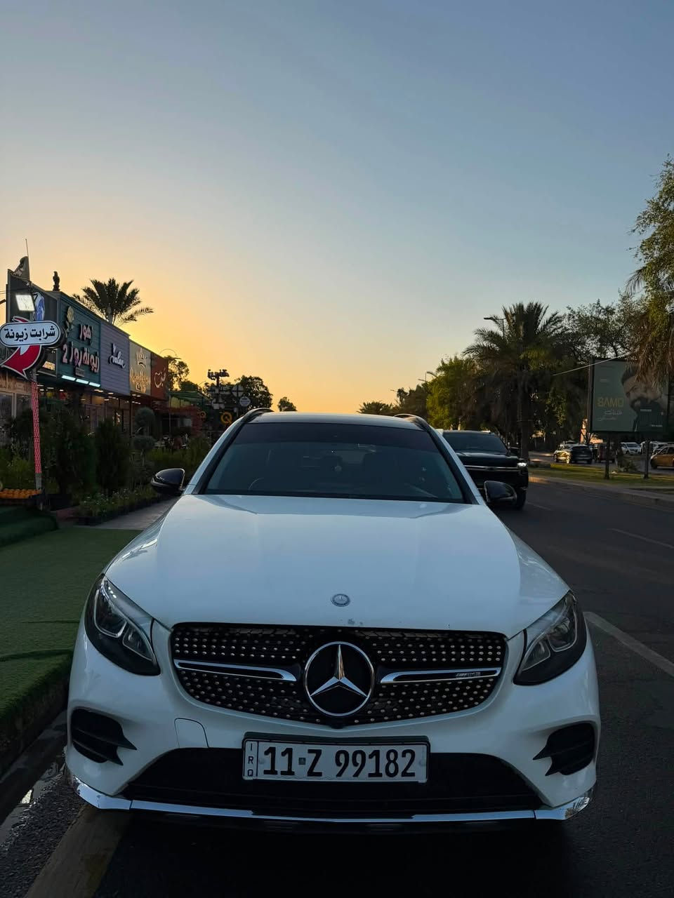 سلام عليكم
للبيع او مراوس 

مارسيدس GLC300

موديل 19

فوول مواصفات 

رقم بغداد تحويل مباشر 

هزه وفحص جديد 

السياره داخل جلد

كشنات كهرباء

بانوراما

رادارات جانبيه خلفيه

السياره فوول اخوان 

السياره وارد امريكي 

السونار مرفق مع الصور 

بيه صبغ بنيد 

عليها كت AMG

ماشيه ٩٤ الف كيلو متر 

صورة السونار مع المنشور

مكانه بغداد الجادريه

السعر ب٢٤٥$ ورقه وبيه مجال بسيط

***********
