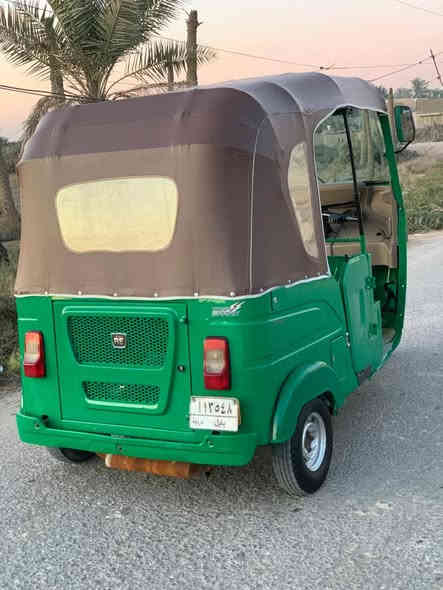 سلام عليكم شباب تكتك موديل 22الشهر 8رقم وسنويه بابل بيه طخه خفيفه بل فخده ولباقي كفاله ومكينه وكسن مكفول حله سياحي السعر 7900 وبيه مجال قليل رقم لهاتف ***********
