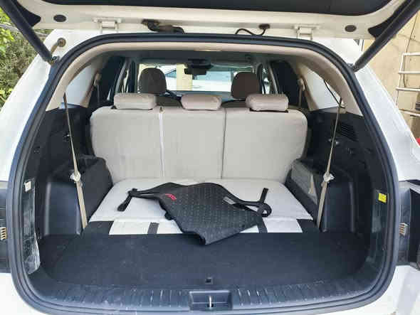 سلام عليكم سورنتو 25 مكفوله كفاله عامه اخت زيرو رقم
بغداد 
الدولي  
محرك 6 سلندر المواصفات  دبل كامره تاتو شو ويل 20 كراسي كهربائيّ جنطه كهربائيّ بصمه اريل افكيشن بردات خلفيه هند ابريك بصمه بعد بيه مواصفات سعر 337بيه مجال تلفون ***********
